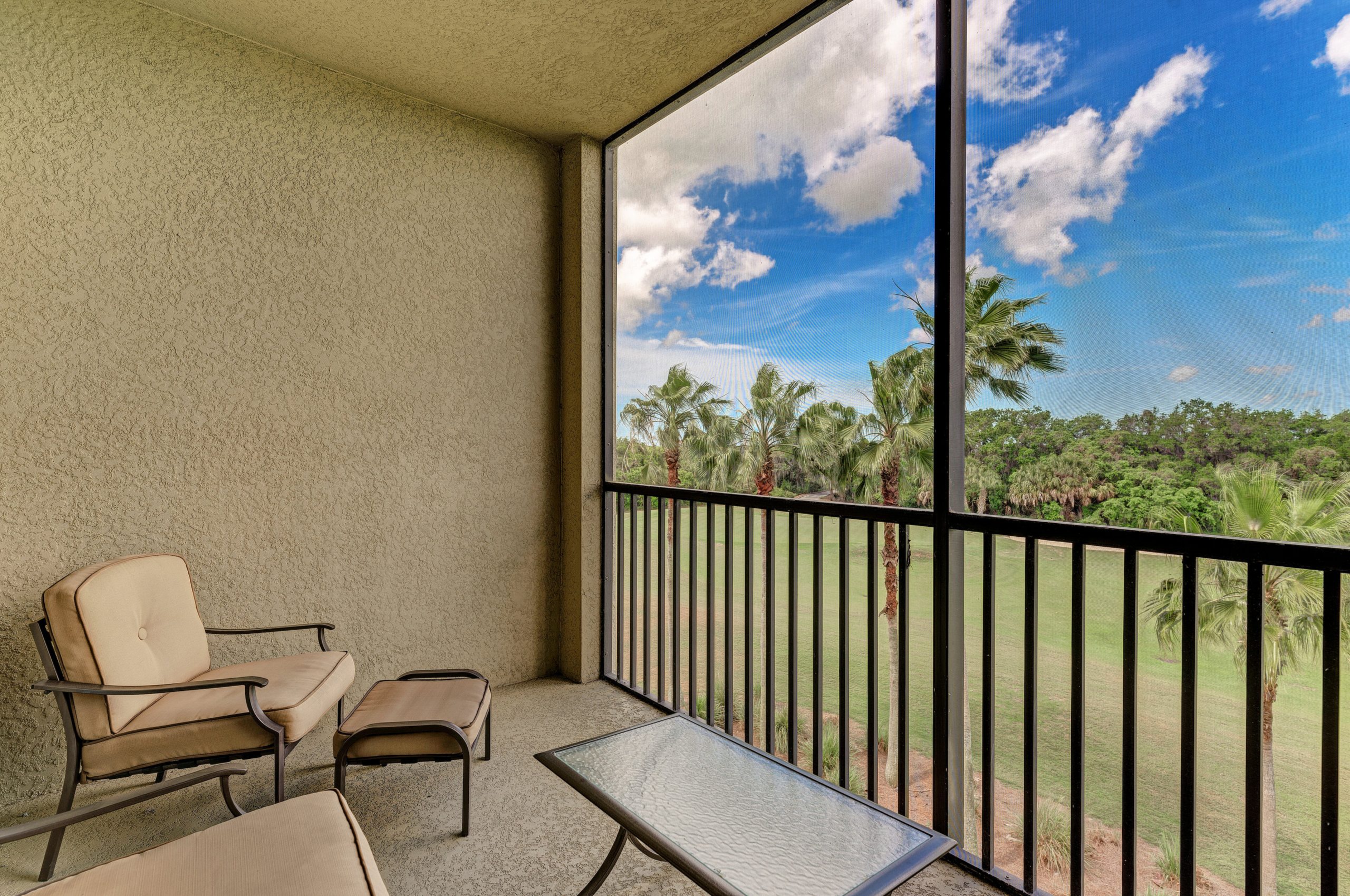 Price Reduced! Furnished River Strand Condo for 173,000 Shayla Twit