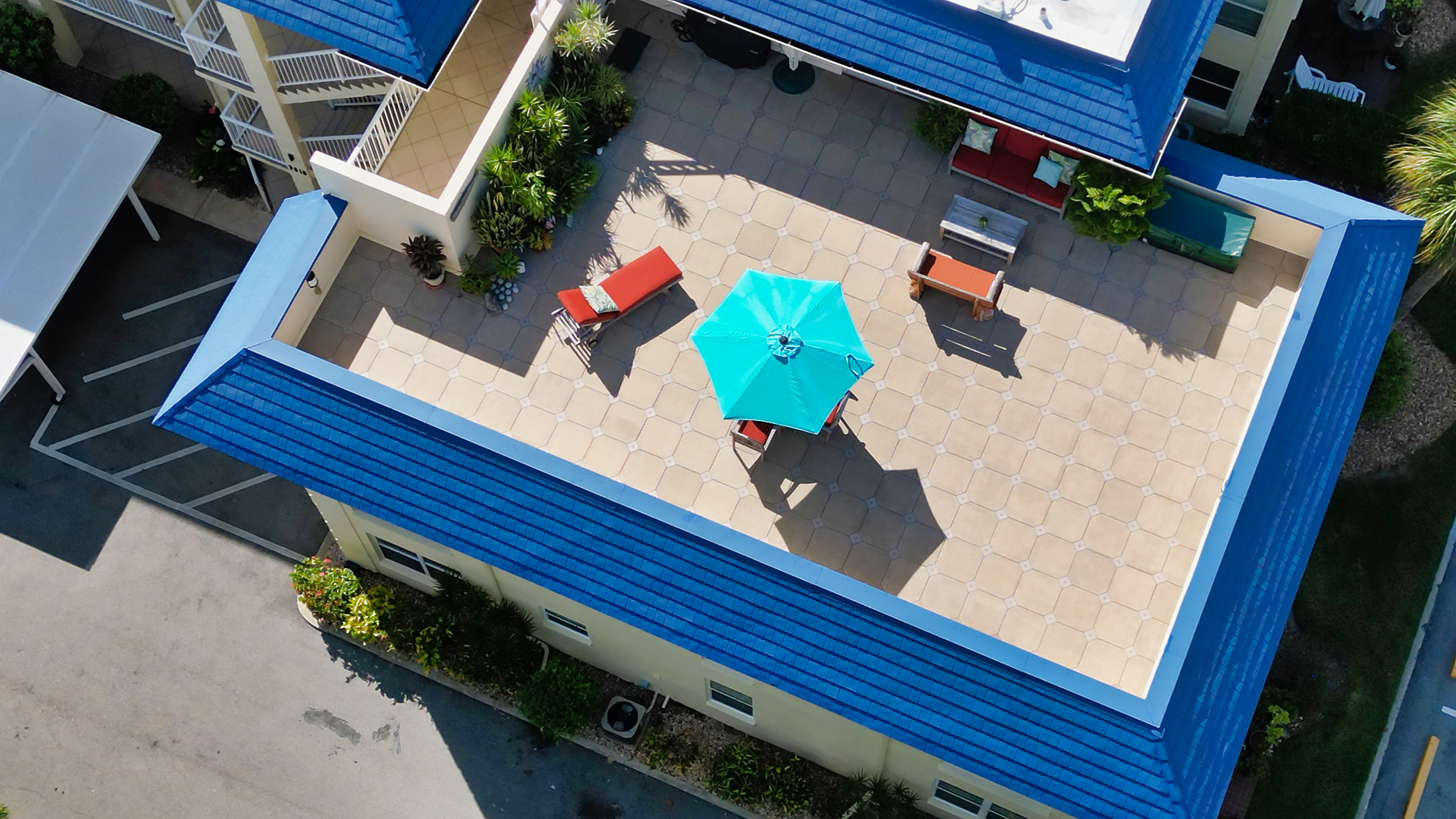 Sprawling, updated penthouse with gulf to bay views! Listed for